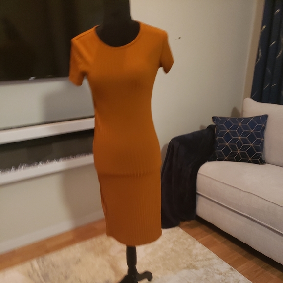 NWOT Stylish forever 21 Dress - Picture 9 of 10